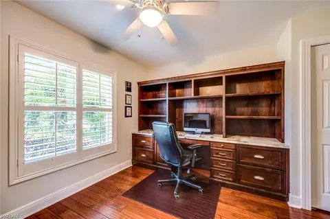 9845 Sandringham Gate, Naples, FL 34109 photo 16