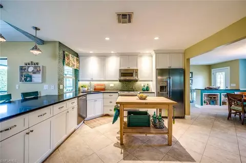 9845 Sandringham Gate, Naples, FL 34109 photo 8