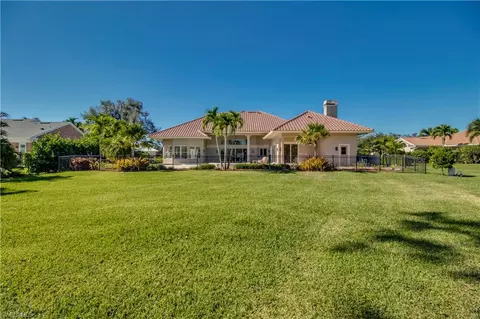 4723 Oak Leaf Dr, Naples, FL 34119 photo 28