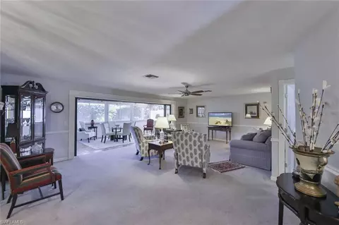 117 Debron Dr, Naples, FL 34112 photo 4