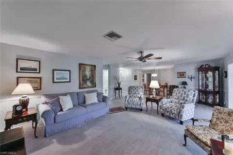 117 Debron Dr, Naples, FL 34112 photo 2