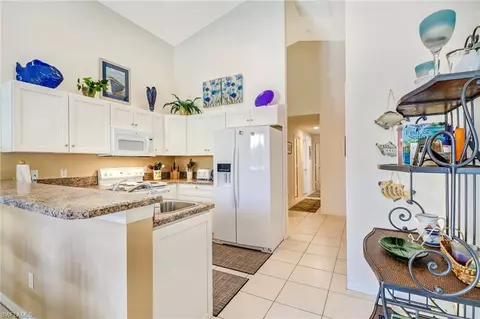 5031 Coldstream Ln, Naples, FL 34104 photo 7