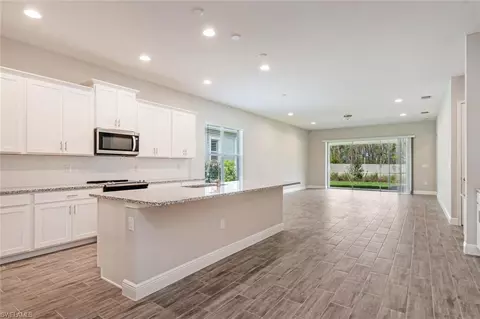 3560 Pilot Cir, Naples, FL 34120 photo 7