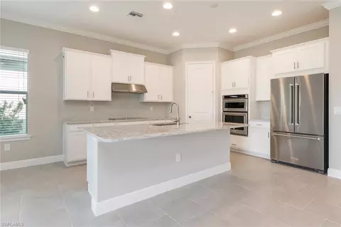 3259 Pilot Cir, Naples, FL 34120 photo 11