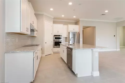 3259 Pilot Cir, Naples, FL 34120 photo 13