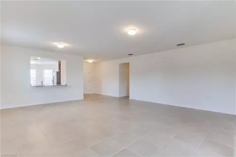 654 Wickham St, Naples, FL 34104 photo 10