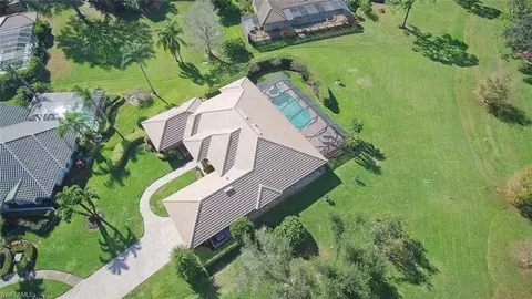 265 Stonegate Ct, Naples, FL 34119 photo 26