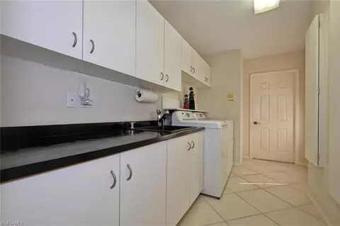 265 Stonegate Ct, Naples, FL 34119 photo 25