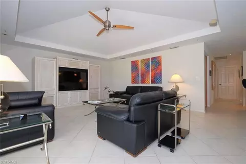 265 Stonegate Ct, Naples, FL 34119 photo 22