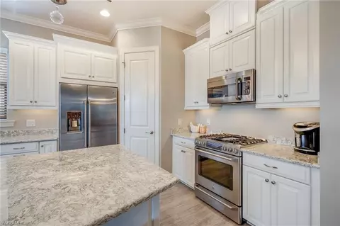 8378 Palacio Ter S, Naples, FL 34114 photo 16