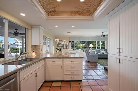 2040 Snook Dr, Naples, FL 34102 photo 11