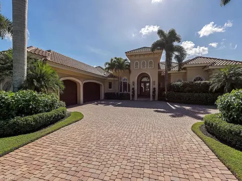 16536 Cellini Ln, Naples, FL 34110 photo 3