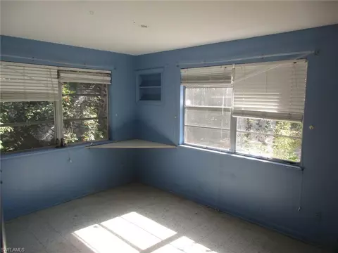 3020 Barrett Ave, Naples, FL 34112 photo 11