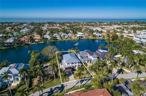 660 E Lake Dr, Naples, FL 34102 photo 27