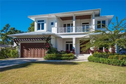 660 E Lake Dr, Naples, FL 34102 photo 7