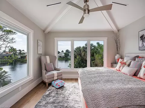 660 E Lake Dr, Naples, FL 34102 photo 17