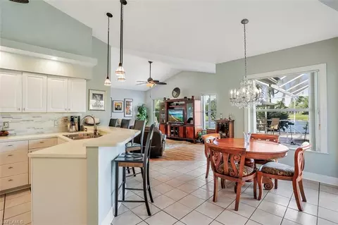 4393 Bittern Ct, Naples, FL 34119 photo 8