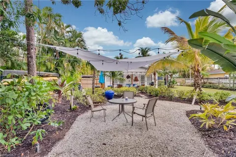 732 Myrtle Ter, Naples, FL 34103 photo 18