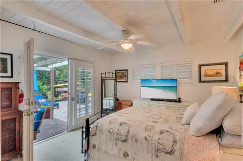 732 Myrtle Ter, Naples, FL 34103 photo 12