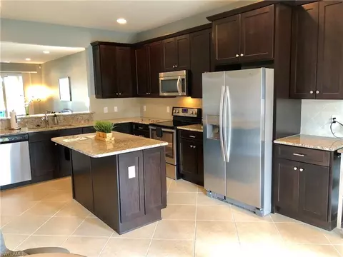 8475 Benelli Ct, Naples, FL 34114 photo 4