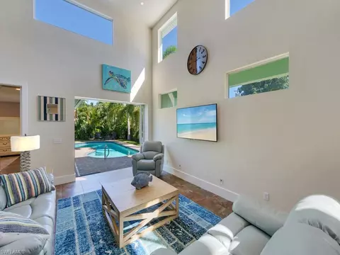 731 Myrtle Ter, Naples, FL 34103 photo 8