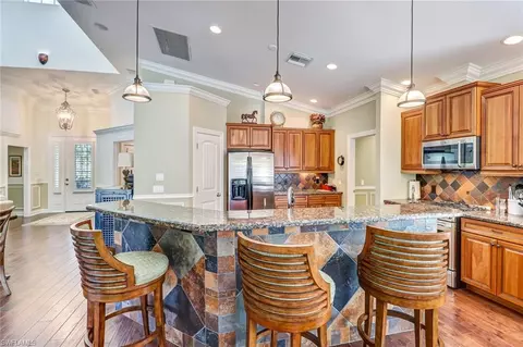 5525 Stable Way, Naples, FL 34114 photo 10
