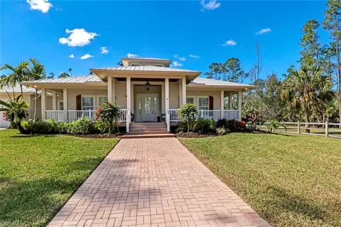 5525 Stable Way, Naples, FL 34114 photo 1