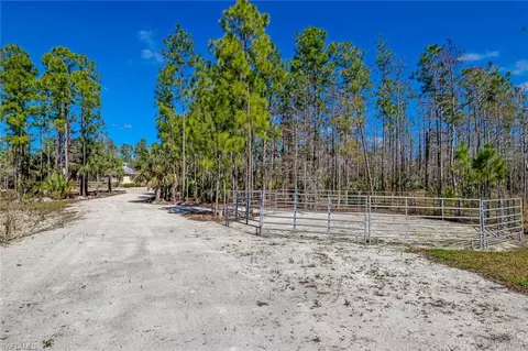 5525 Stable Way, Naples, FL 34114 photo 35
