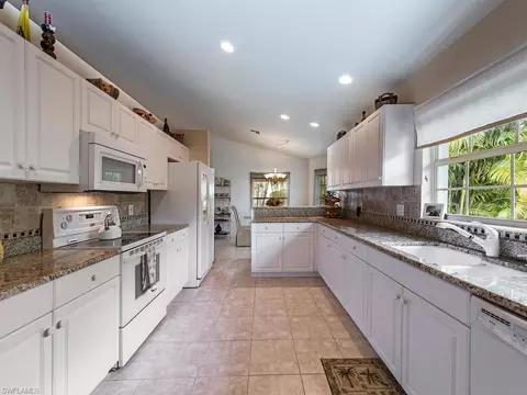 3583 Midas Pl, Naples, FL 34105 photo 5