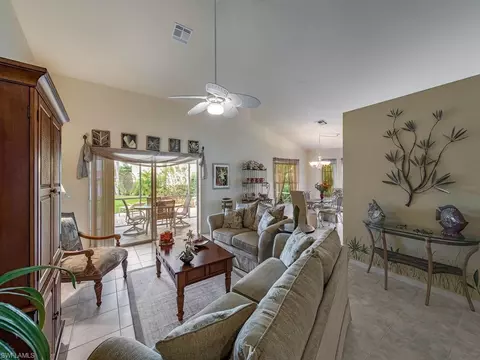 3583 Midas Pl, Naples, FL 34105 photo 4