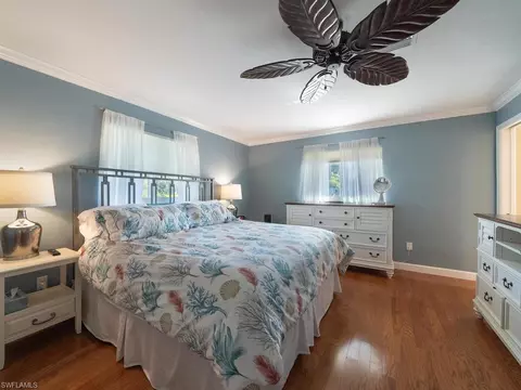 678 Pompano Dr, Naples, FL 34110 photo 11