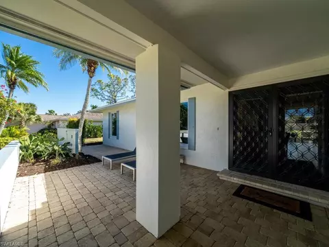 678 Pompano Dr, Naples, FL 34110 photo 13