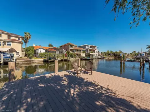 401 Lagoon Ave, Naples, FL 34108 photo 15