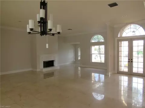 2135 Imperial Cir, Naples, FL 34110 photo 4