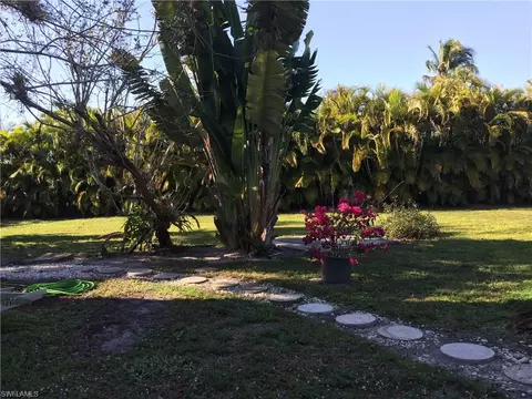 112 2nd St, Naples, FL 34113 photo 14