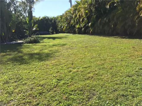 112 2nd St, Naples, FL 34113 photo 26
