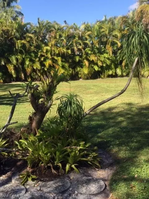 112 2nd St, Naples, FL 34113 photo 16