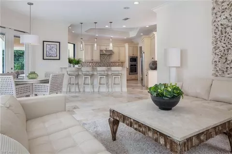 270 Stonegate Ct, Naples, FL 34119 photo 10