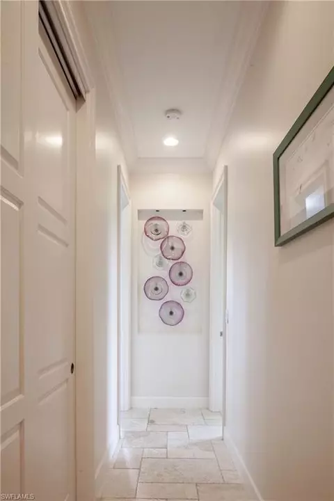 270 Stonegate Ct, Naples, FL 34119 photo 16
