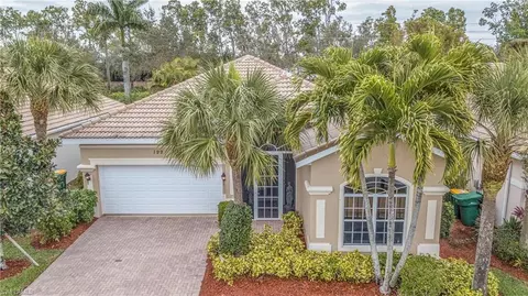 199 Glen Eagle Cir, Naples, FL 34104 photo 1