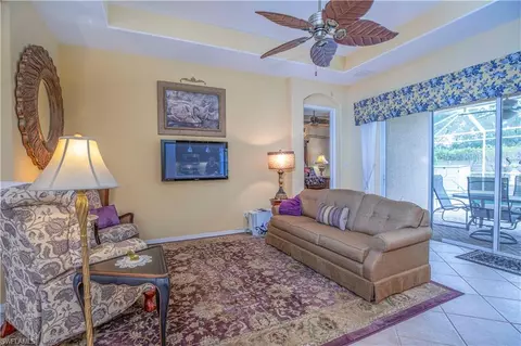 199 Glen Eagle Cir, Naples, FL 34104 photo 8