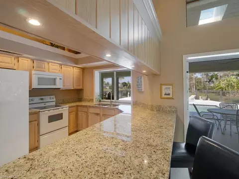 7101 Appleby Dr, Naples, FL 34104 photo 12