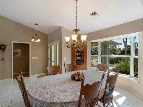 7101 Appleby Dr, Naples, FL 34104 photo 11