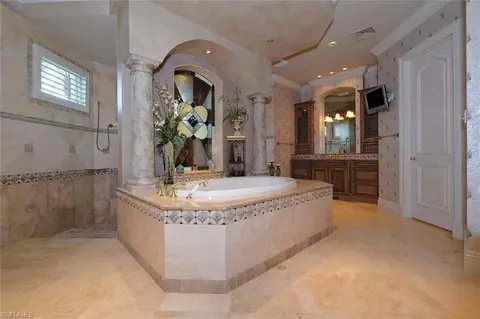 5931 Burnham Rd, Naples, FL 34119 photo 21