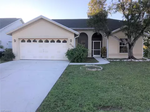6701 Sloane Pl, Naples, FL 34104 photo 1