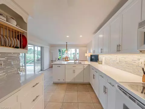 481 Cypress Way E, Naples, FL 34110 photo 5