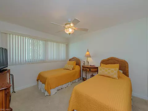 481 Cypress Way E, Naples, FL 34110 photo 10