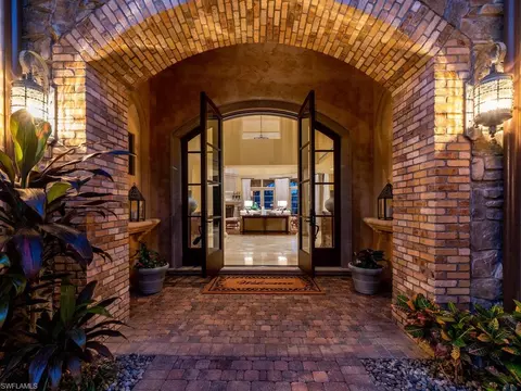 29140 Positano Ln, Naples, FL 34110 photo 4