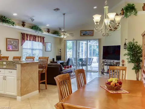 663 92nd Ave N, Naples, FL 34108 photo 8