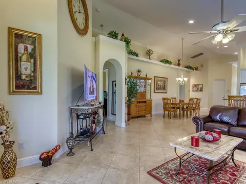 663 92nd Ave N, Naples, FL 34108 photo 4